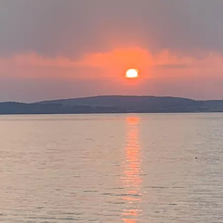 Дом отдыха South Lakes Townhouse With Sauna