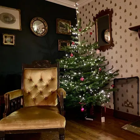 Дом отдыха South Lakes Townhouse With Sauna Улверстон