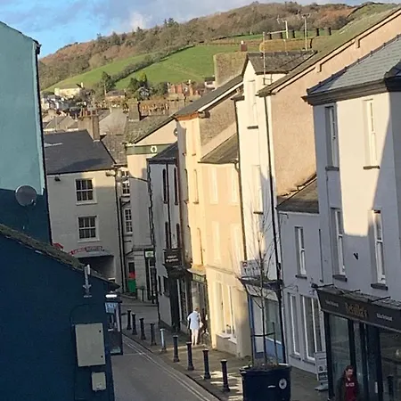 South Lakes Townhouse With Sauna Hébergement de vacances Ulverston